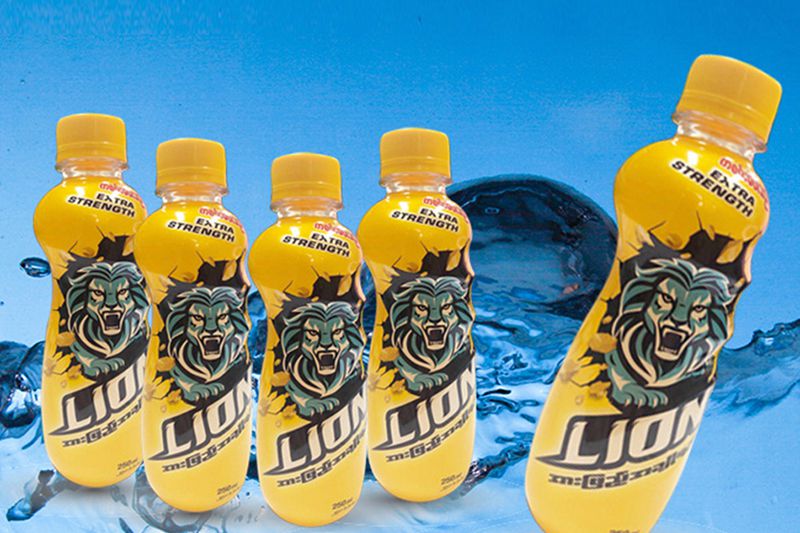 حلول تغليف ليبل توجيه عبوات مشروب الطاقة لشركة Asia-Lion Extra Strength Drink